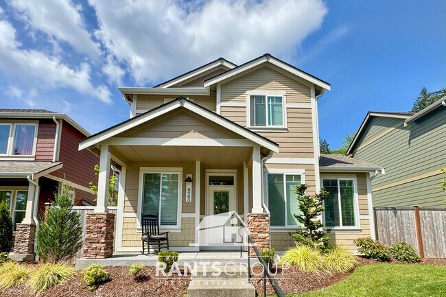 Beautiful Home! Great Location! Easy I5 A... - Beautiful Home! Great Location! Easy I5 A...