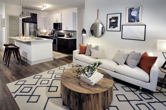 Open concept floor plans with design flexibility. - Stadium Walk By Windsor Apartments