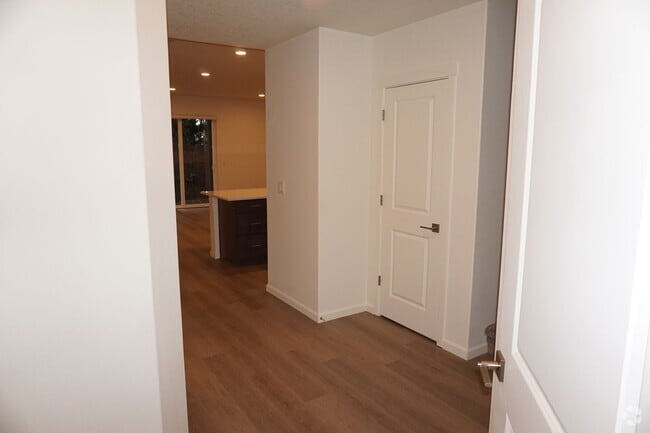 Building Photo - 11416 NE 127th Ct Rental