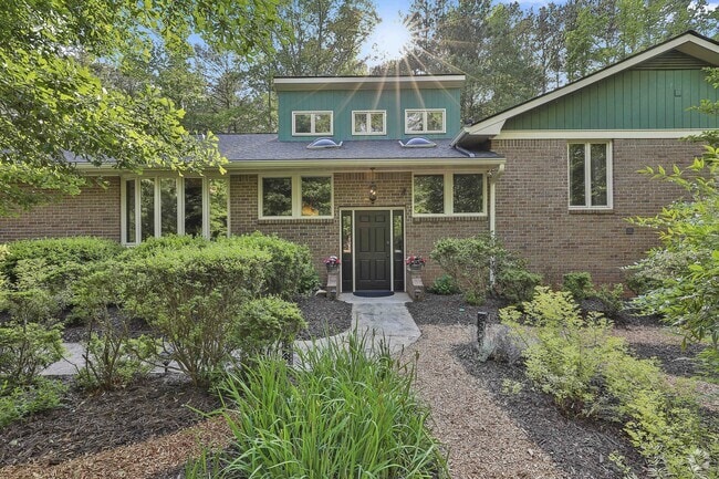 Building Photo - 120 Tall Pine Dr Rental