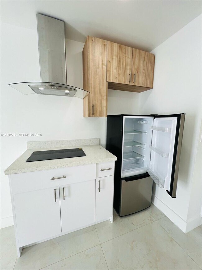 Photo - 26045 SW 131st Ct Unidad REAR