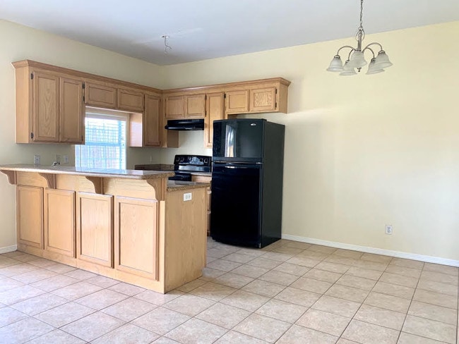 Photo - 2702 Phoenix St