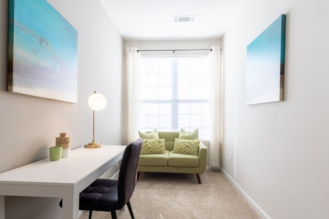 Carriage Hill Apartments