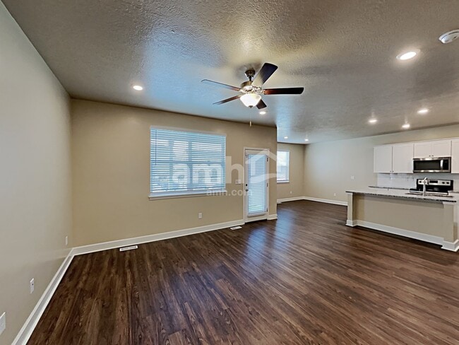 Photo - 4427 N Morgan Way