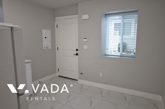 Photo - 2906 E Georgia St