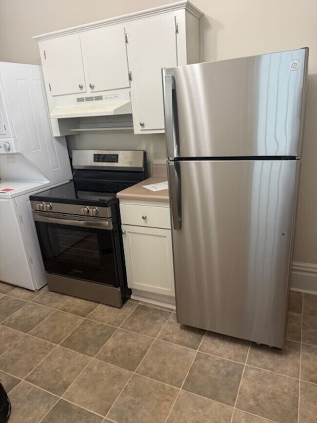 Photo - 262-264 Broad Street Unit 262-B