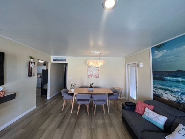 Photo - Home minutes from the beach