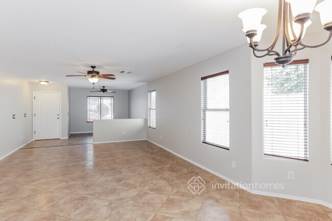 Photo - 211 N 152nd Dr