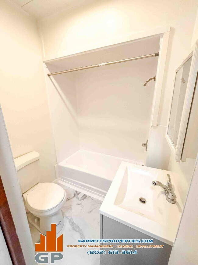 Photo - 43 Middle St Unit A