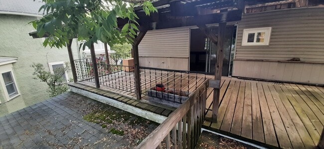 Photo - 408 E Lincoln St Unit 408 E Lincoln