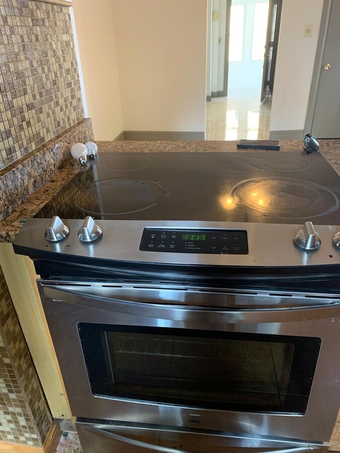 Photo - 2-122 Eastern Ave