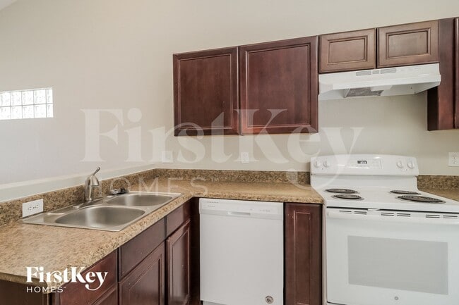 Photo - 148 N Ridgewood Ave