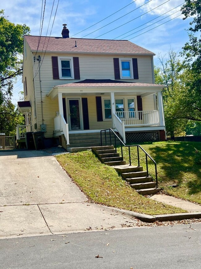 Building Photo - 201 Highland Ave Rental