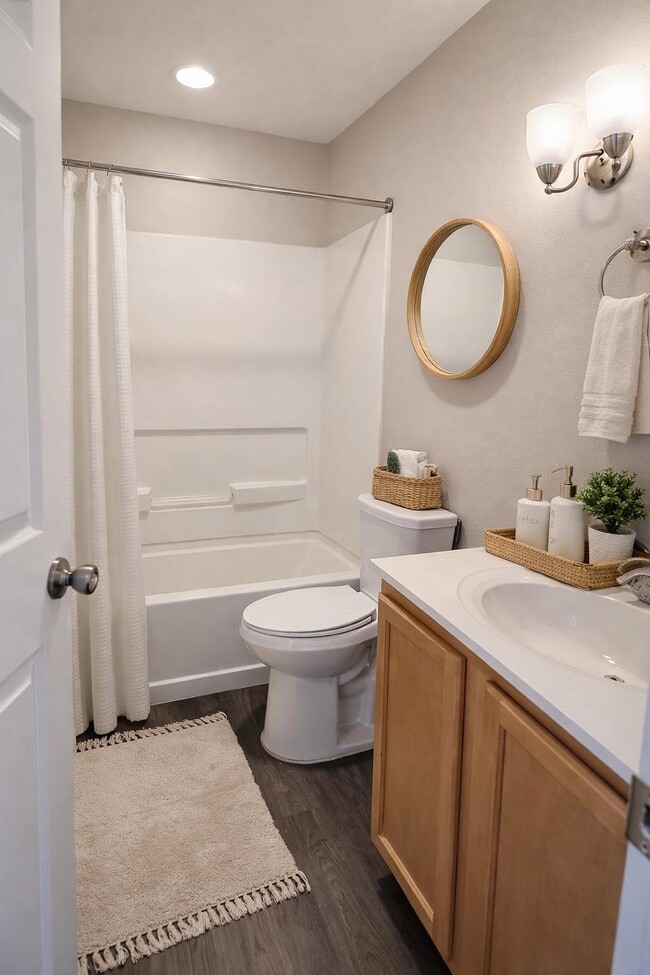 Photo - Spanish Oaks