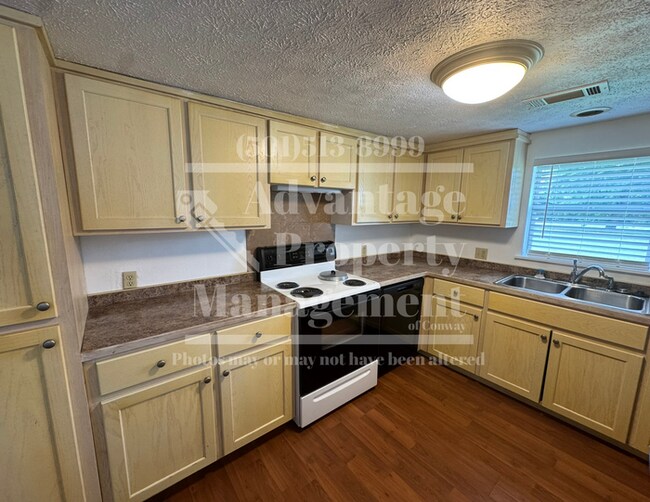 Photo - 303 E Church St