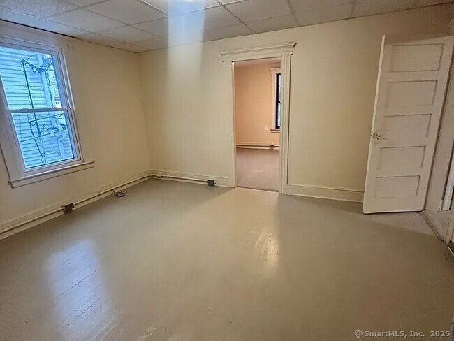 Photo - 237 E Main St Unit 1A