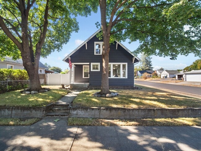 Photo - Craftsman on Madison