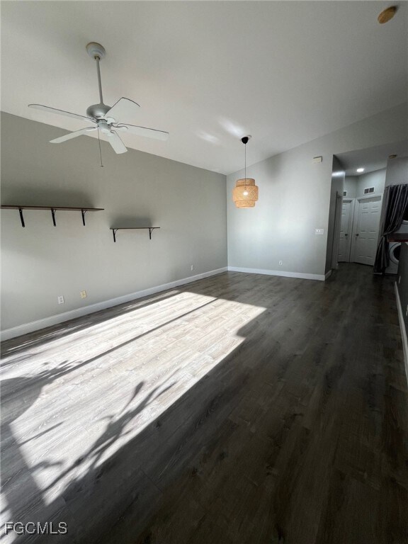 Building Photo - 4109 Bellasol Cir Unit 1126