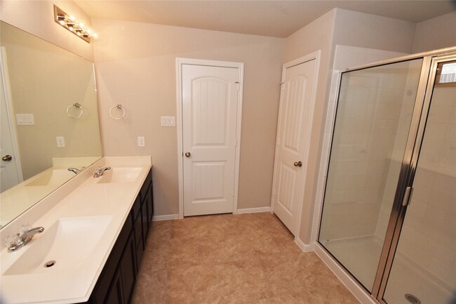 Photo - 3015 Dripping Springs Ct