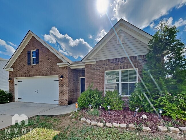 Building Photo - 6503 Newbridge Dr Rental