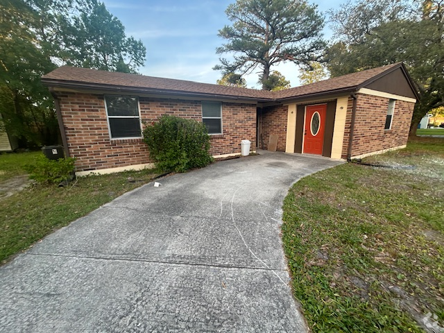 Building Photo - 1431 Raven Dr S Rental