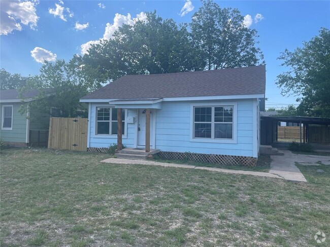 Building Photo - 1502 N 15th St Rental