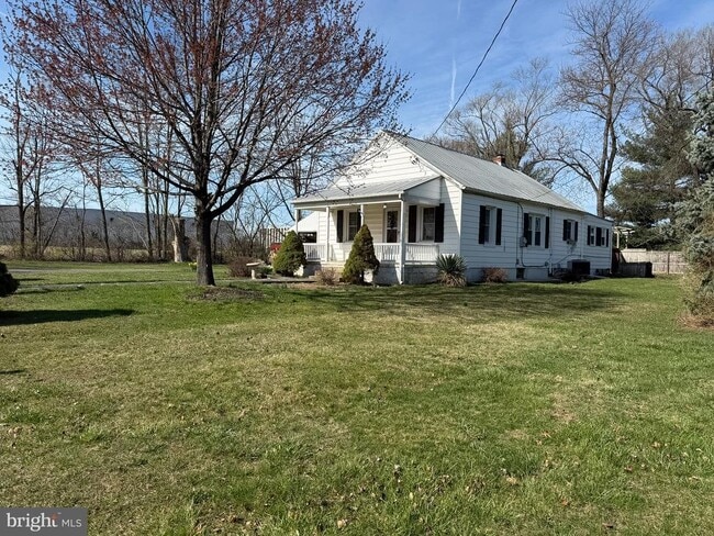 Photo - 2929 Packer St