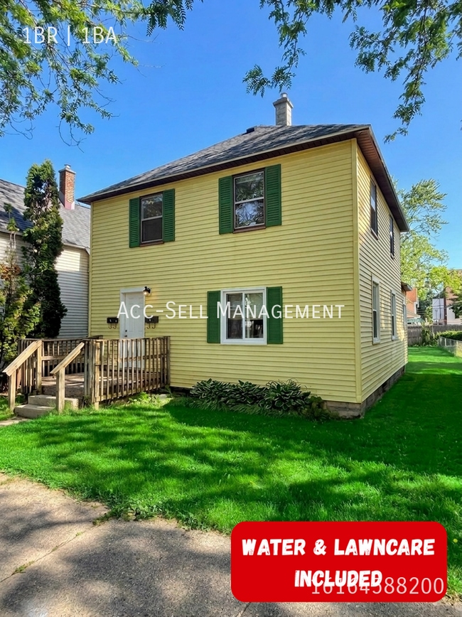 Photo - 911 Dayton St SW Unit 2