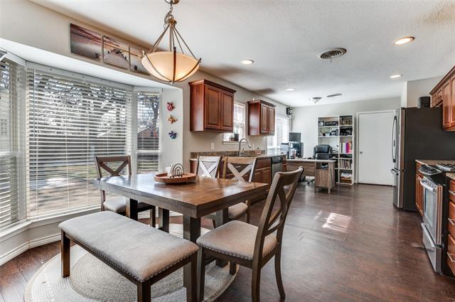 Photo - 2214 W 11th St