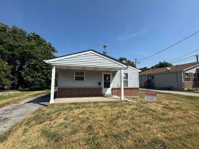 Building Photo - Freshly renovated 3bed/1bath!! Rental