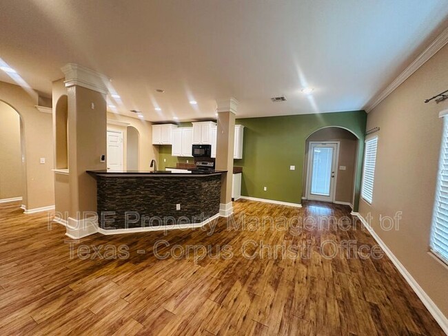 Photo - 6017 Tapestry Dr