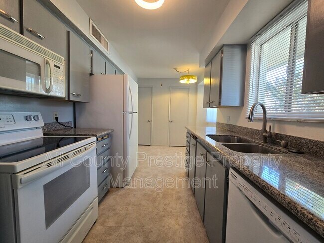 Photo - 3308 E Camelback Rd