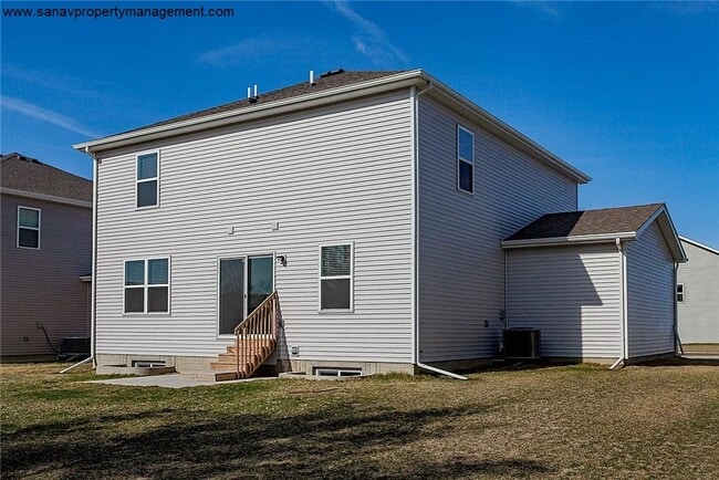 Photo - Spacious 4 Bedroom Home in Ankeny with 3-car garage & private backyard!!
