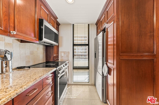 Photo - 4337 Marina City Dr Unit 543