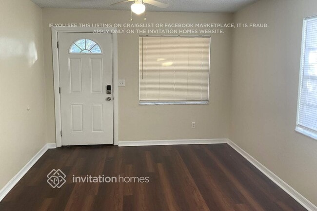 Photo - 5857 79th Ave