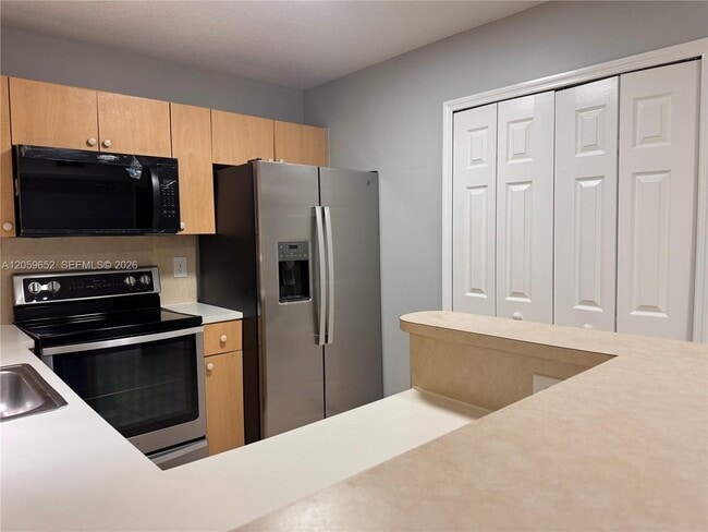 1250 SE 31st Ct Unit 106-33