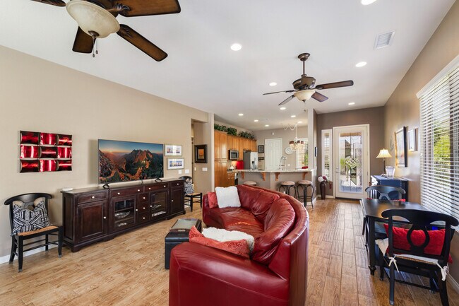 Photo - 41412 Calle Pampas