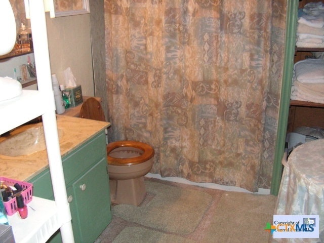 Photo - 624 Live Falls