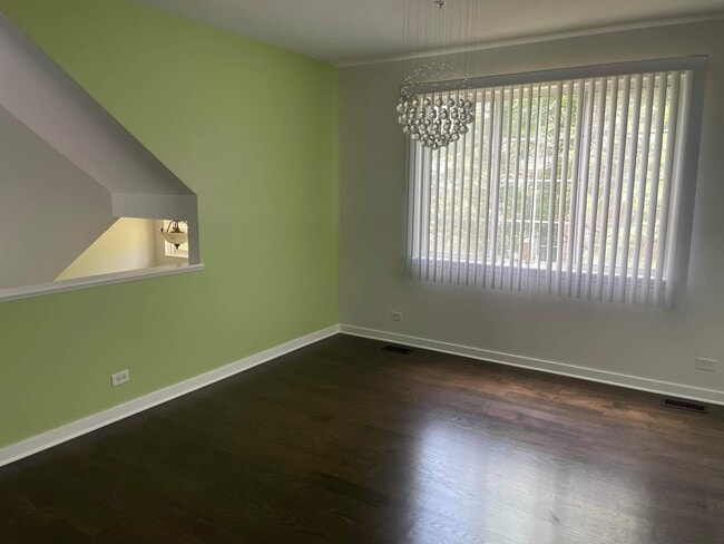 Photo - 758 Hanbury Dr