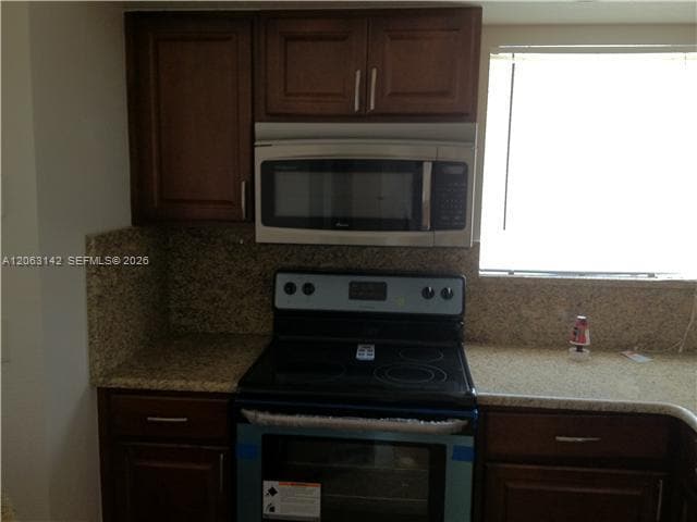 Photo - 3350 Pinewalk Dr N Unit 1428