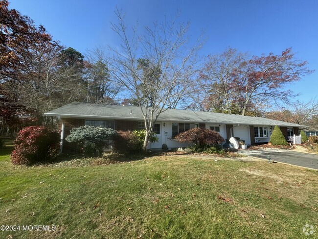 Building Photo - 519B Portsmouth Dr Rental