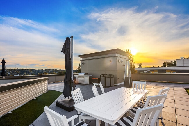 Photo - Mirabella Apartments