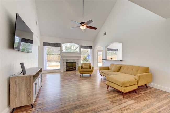 Photo - 6119 Rachels Ct