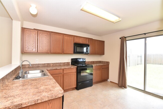 Building Photo - 21319 Finbury Oaks Ln Rental