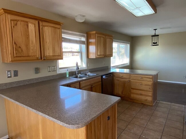 Photo - 3 Bedroom, 2 Bathroom Home in Edgewood, NM