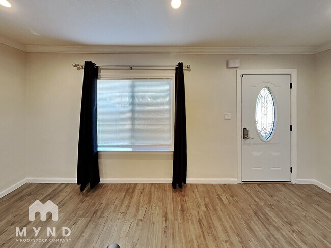 Photo - 3751 Marion Ave