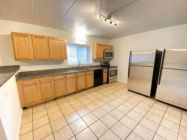 153 E 12th Ave Unit TERRACE