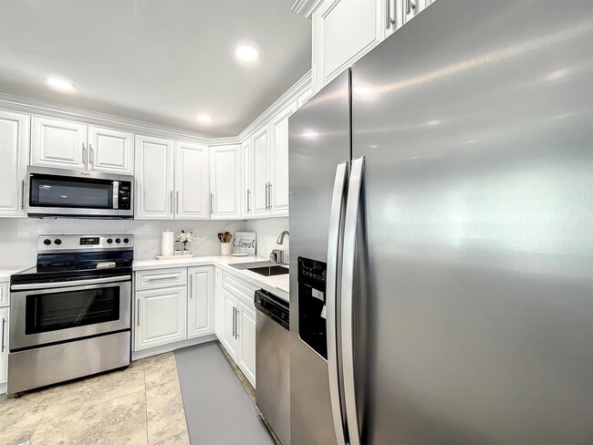 Photo - 1895 NE 154th St