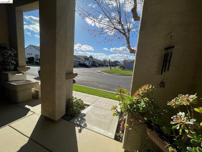 Photo - 92 Liberty Ln