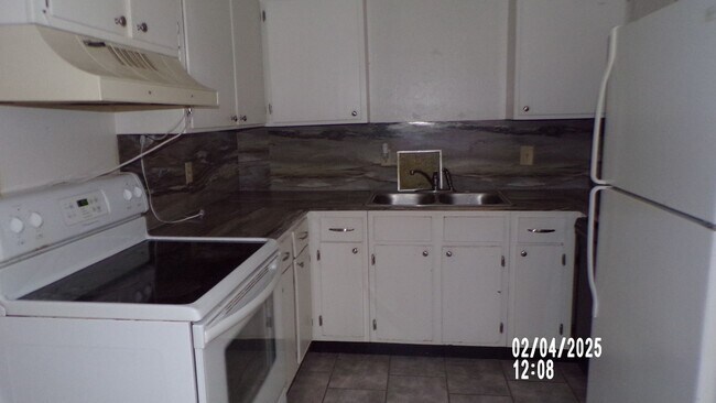 Photo - Great Condo located on the Westside of Lawton